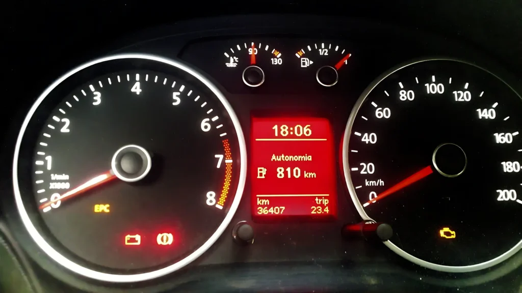 Gol G6 ou Palio 2012 qual usado vale mais a pena em 2026