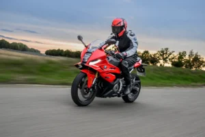 BMW F 450 RR estreia na Europa com 48 cv e preço equivalente a R$ 42 mil