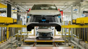BYD em Camaçari: 1.100 funcionários treinam para produção nacional em 2027