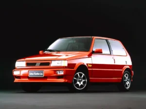 Fiat Uno Turbo e Tempra Turbo: como a marca levou o turbo às ruas em 1994