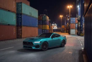 Ford Mustang GT Performance 2026 volta por R$ 569 mil com V8 de 492 cv