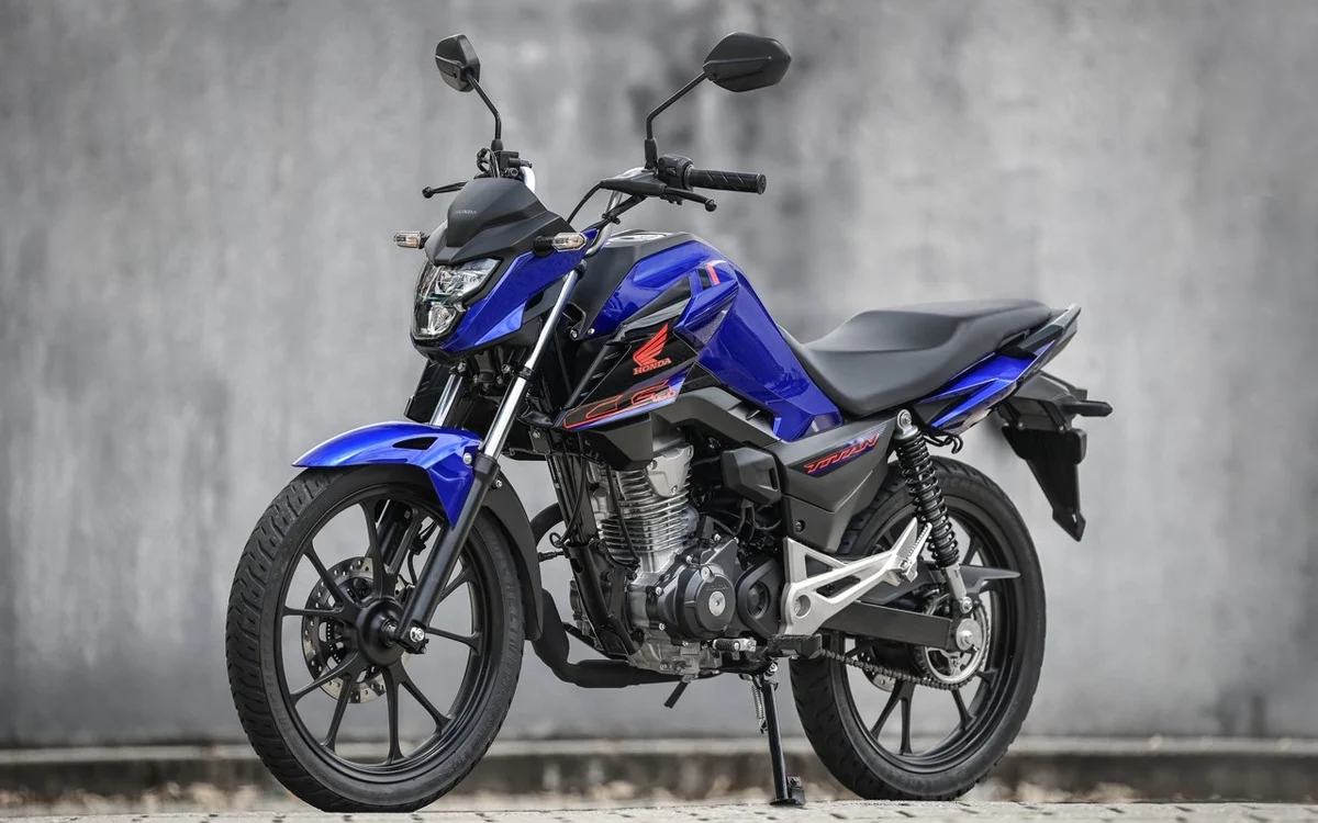 Honda CG 160 Start exibe a configuração de entrada com motor flex