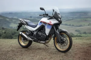 Honda XL750 Transalp: preço passa de R$ 70 mil, e estrada é seu forte