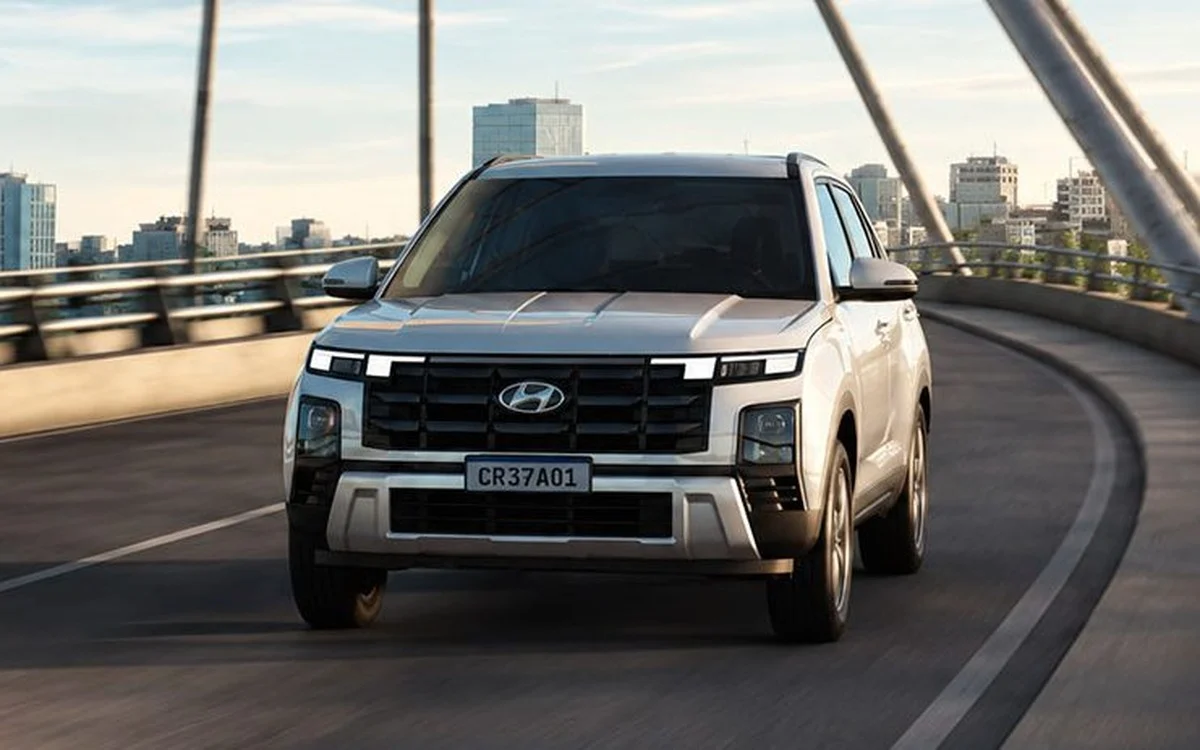 Hyundai Creta Action 2027 com motor 1.0 turbo flex e câmbio automático de seis marchas