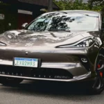 MG IM6 chega ao Brasil em outubro com até 752 cv e duas baterias