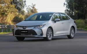 Toyota Corolla volta a ter todas as versões disponíveis no Brasil