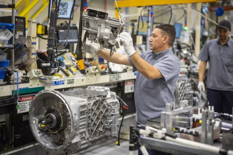 Volvo exportará 1.200 transmissões I-Shift produzidas em Curitiba para a Índia